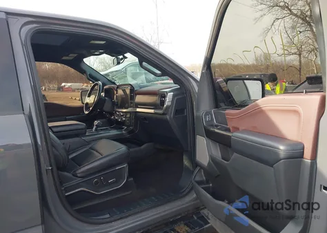 2021 Ford F-150 Lariat из США, поврежденный, VIN 1FTEW1EP3MFA95737